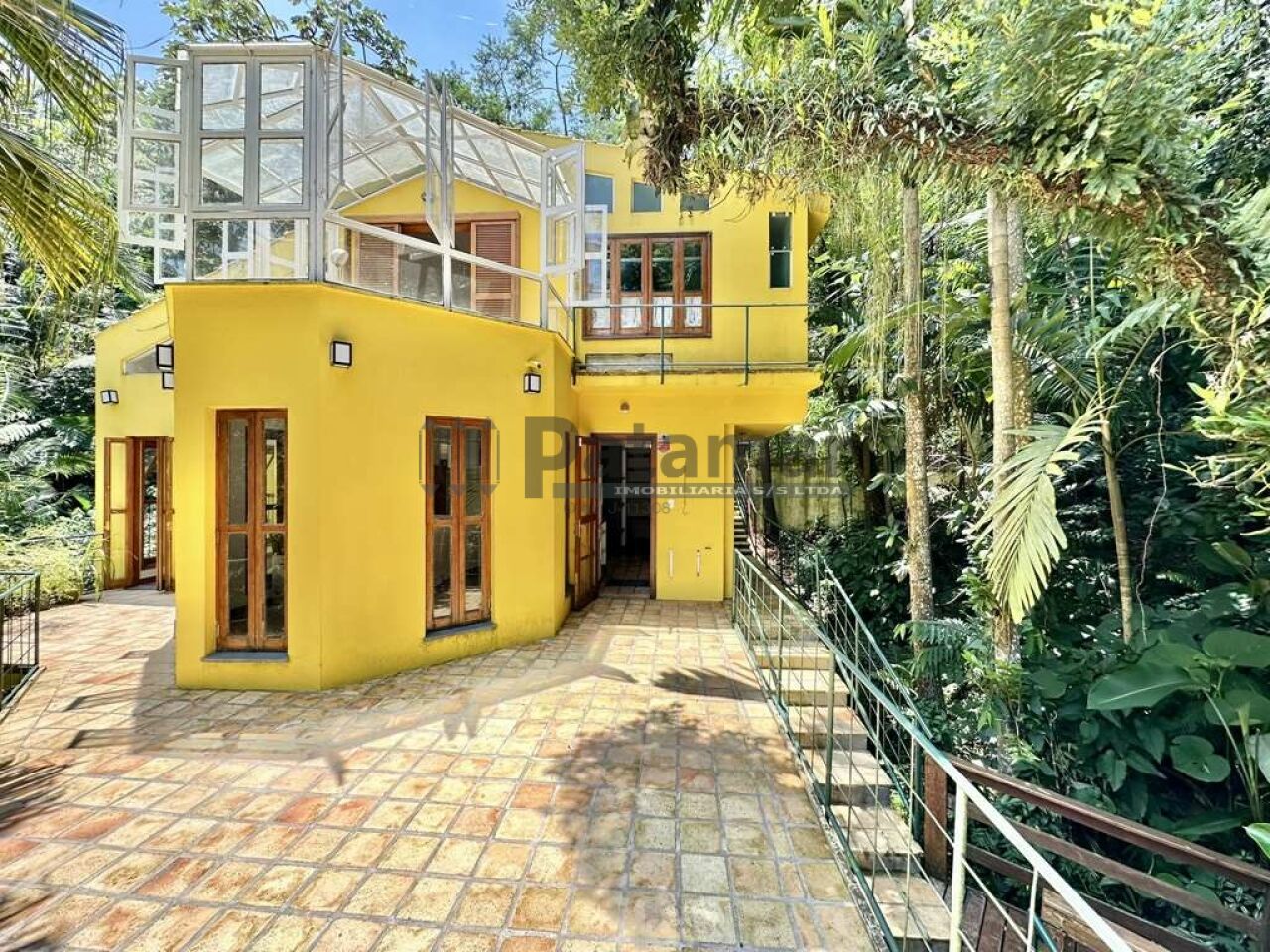 Casa em Condomínio para Venda - Condomínio Iolanda