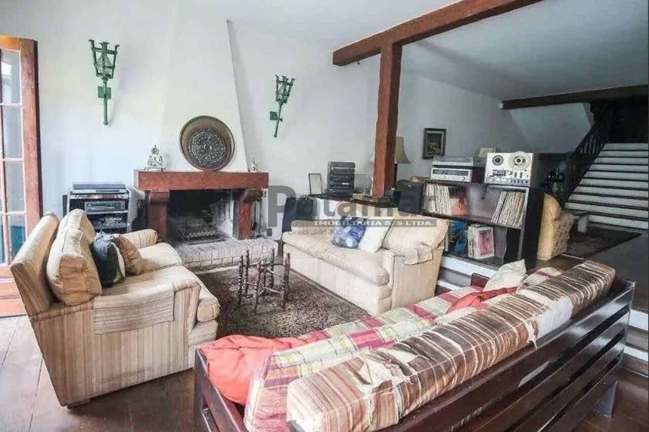 Sobrado para Venda - Jardim Leonor