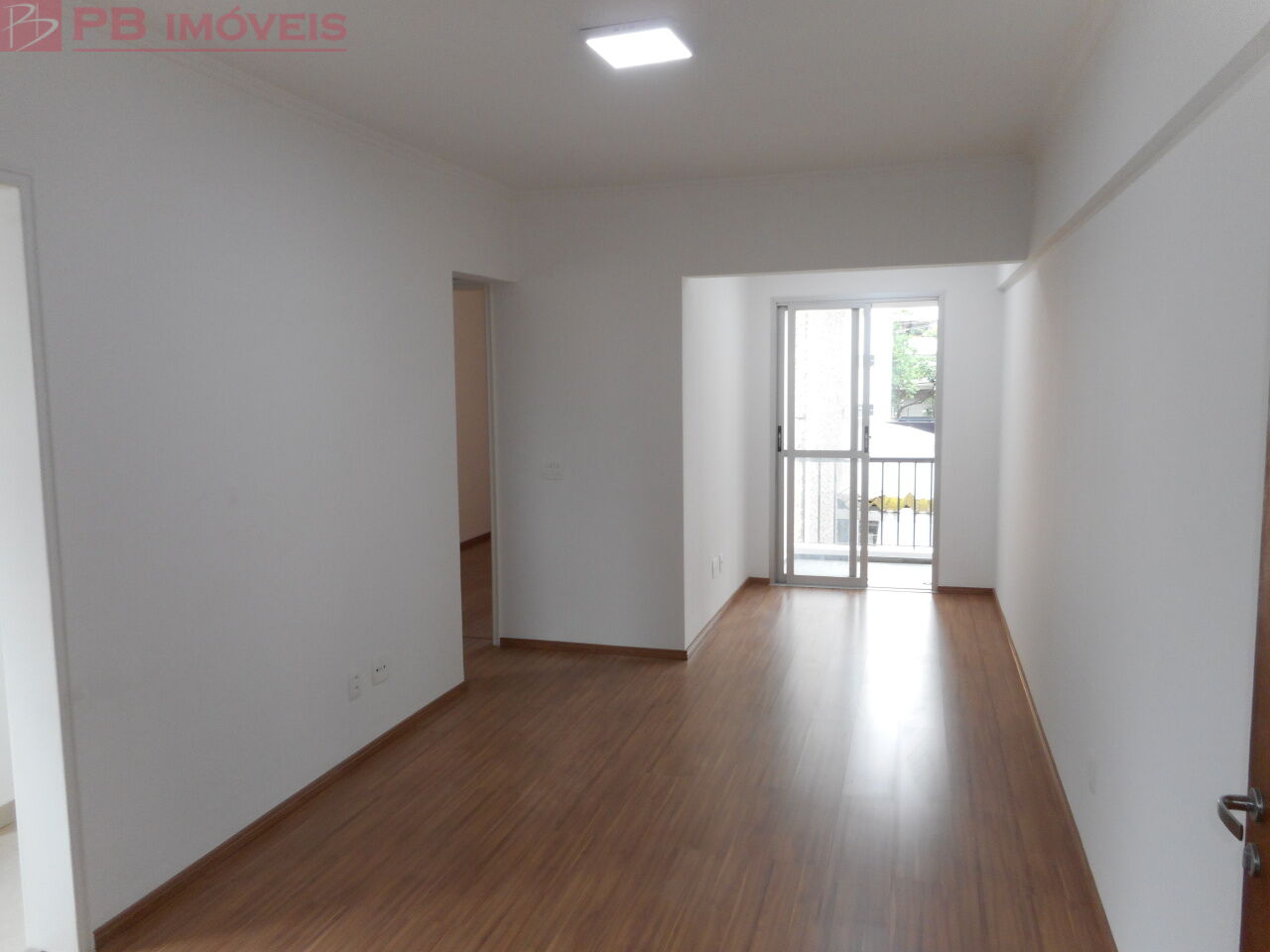 APARTAMENTO em Jardim Paulistano