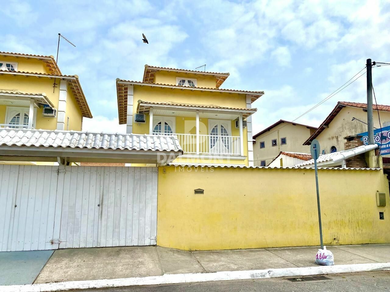 Casa de Condominio para Venda - Peró