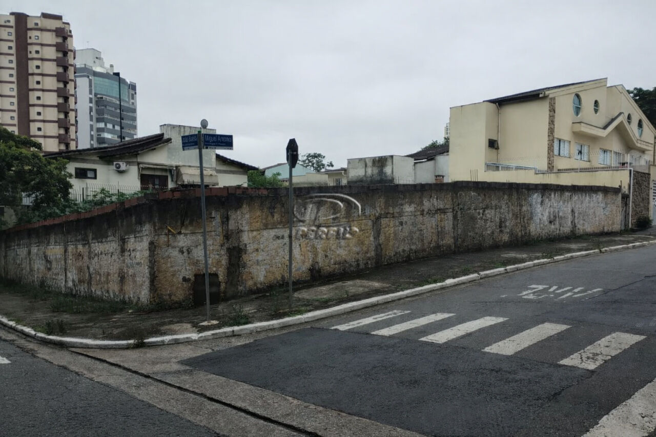 Terreno para Venda - Jardim Avelino