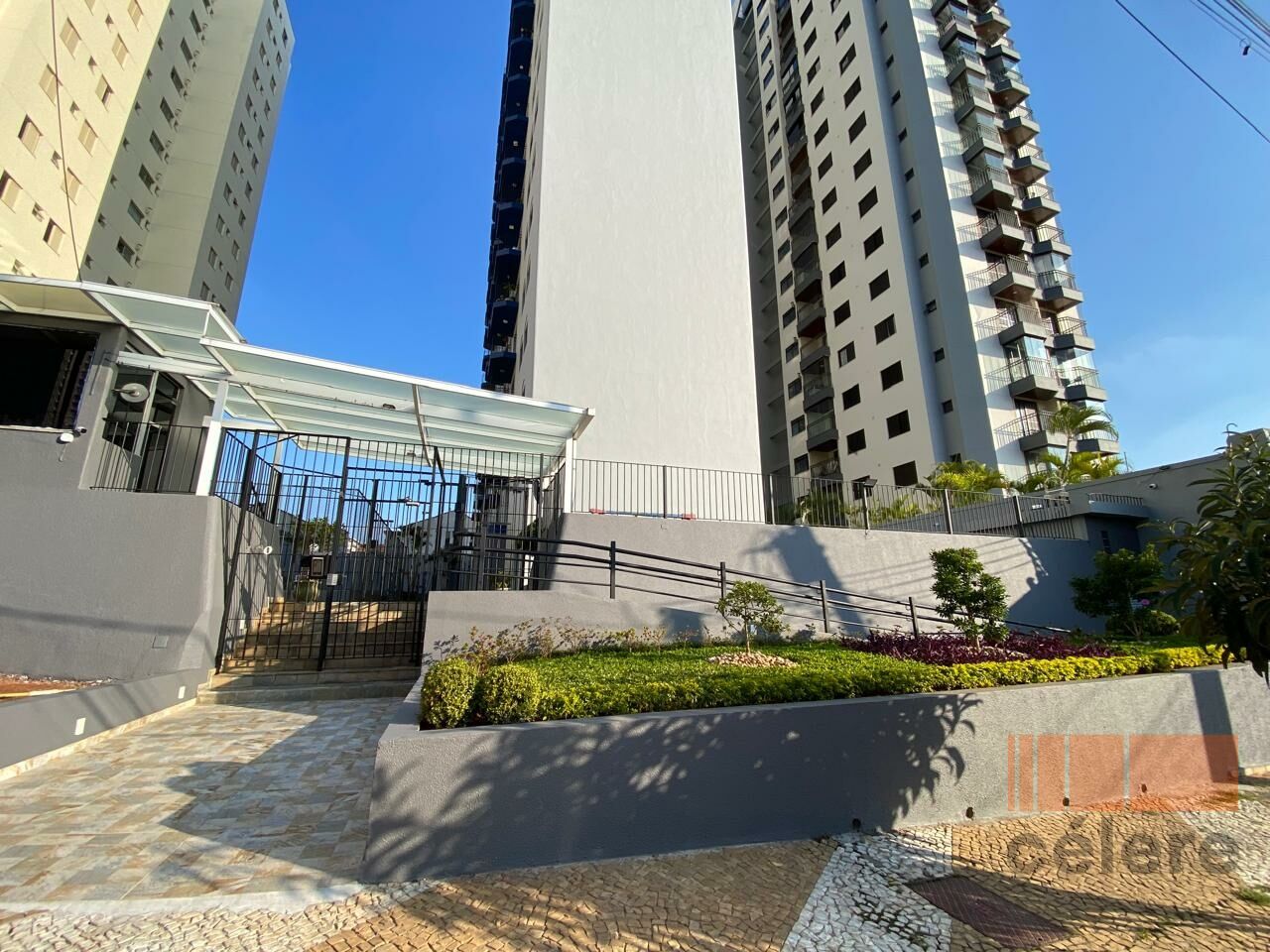 Apartamento para Venda - Vila Bertioga