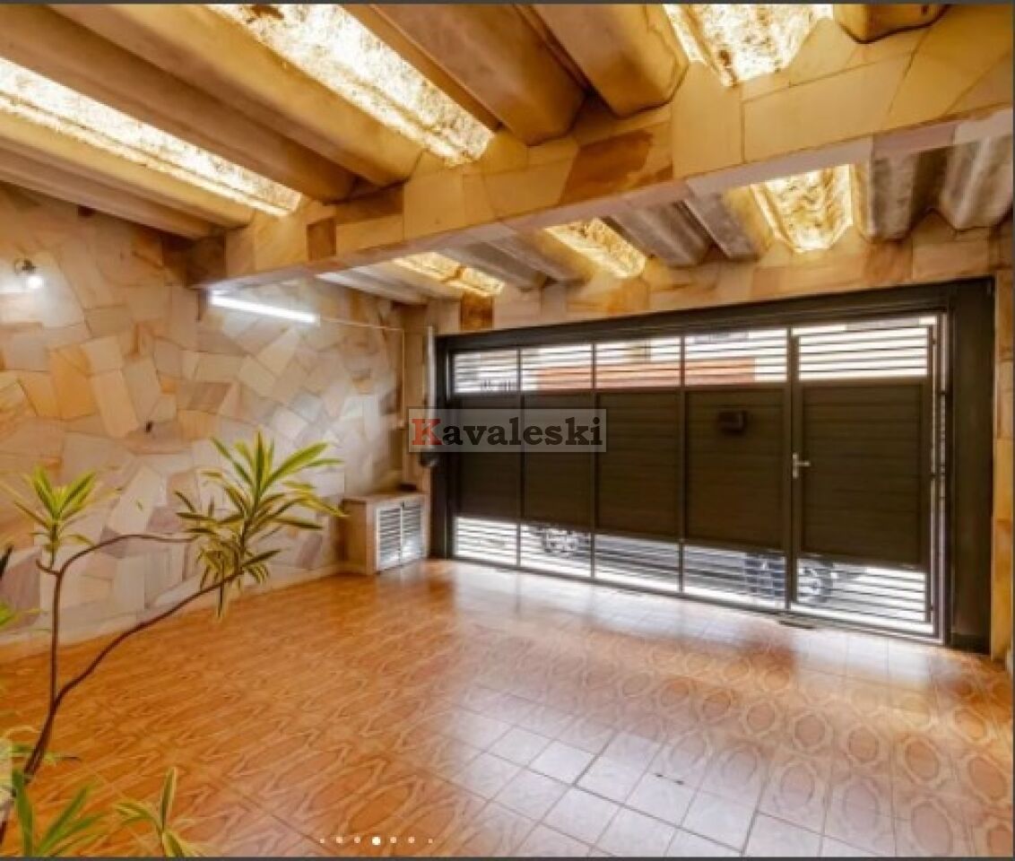 Sobrado para Venda - JARDIM SANTA EMÍLIA