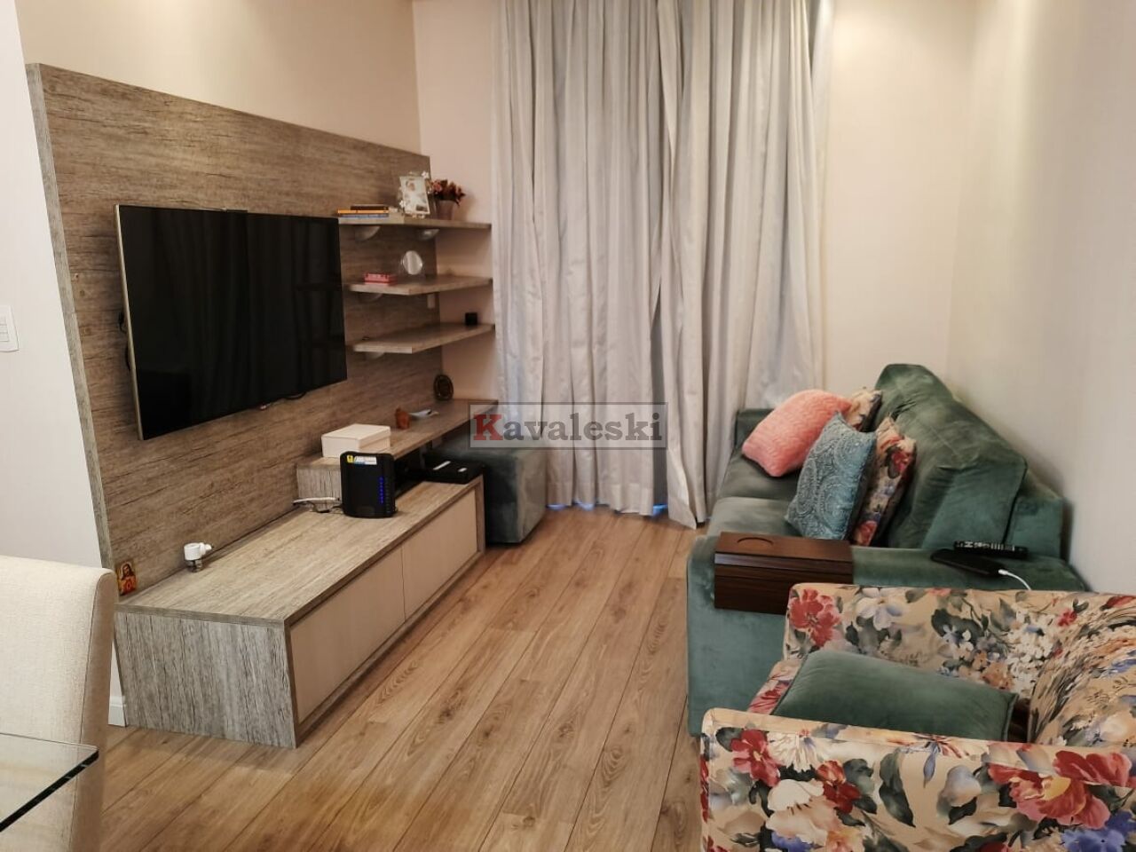 Apartamento para Venda - VILA LIVIERO