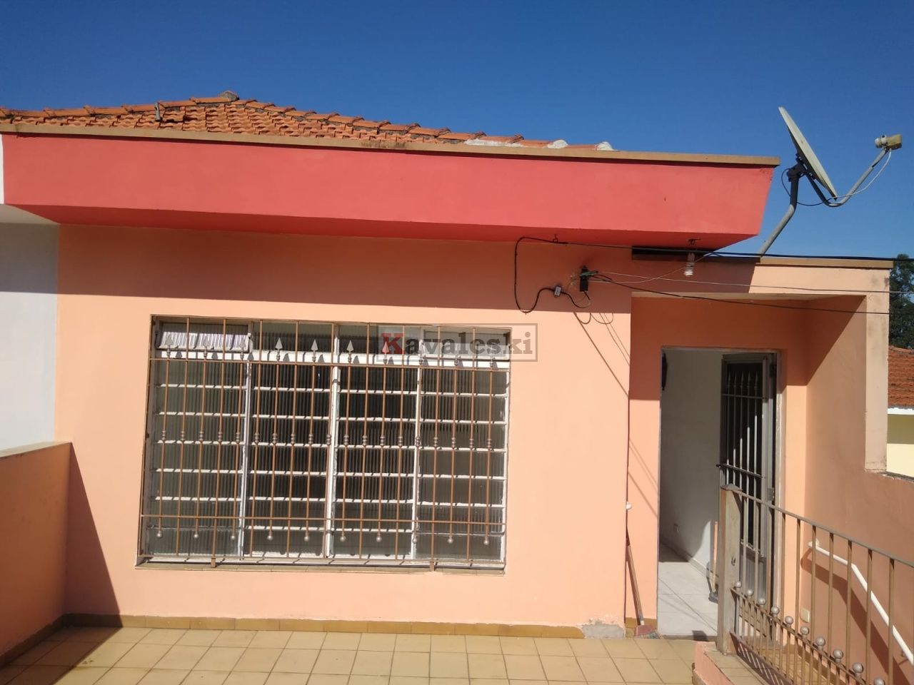 Casa Assobradada para Locação - PARQUE BRISTOL