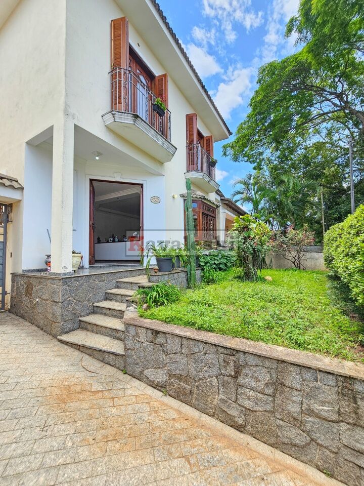 Sobrado para Venda - JARDIM SAÚDE