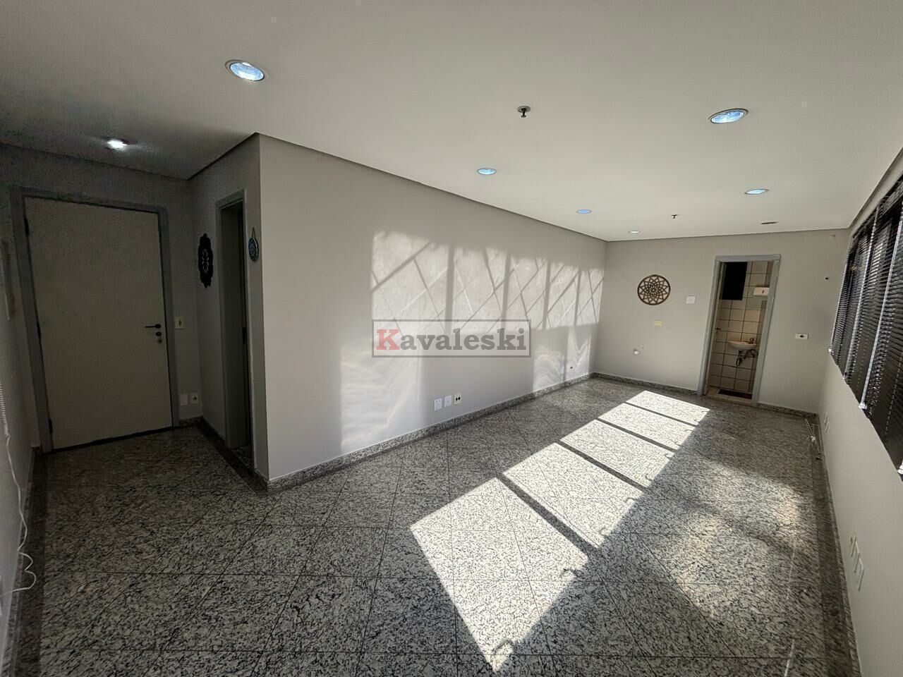 Conj. Comercial para Venda - VILA MONTE ALEGRE