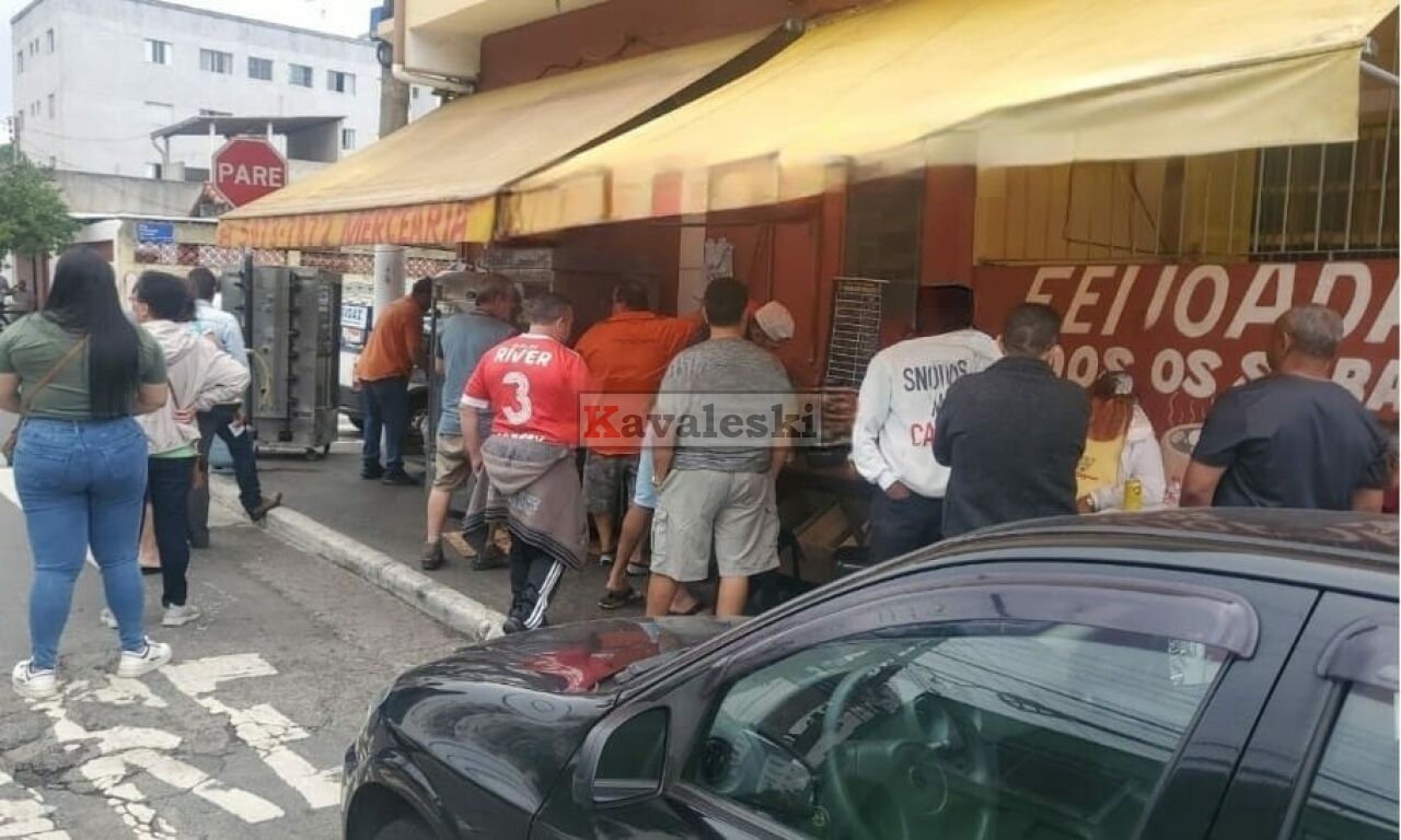 Comercial para Locação - ÁGUA FUNDA