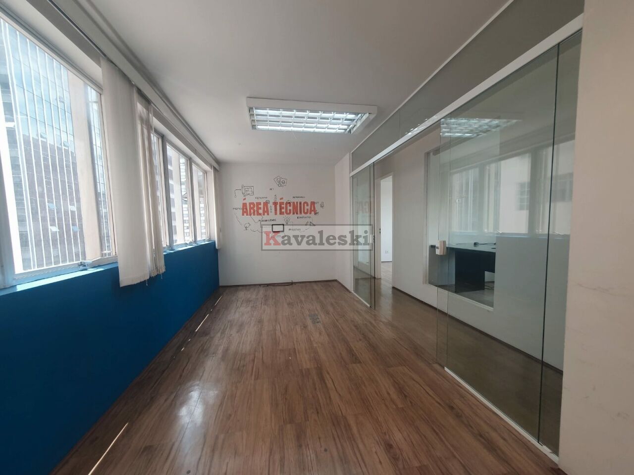 Conj. Comercial para Venda - PARAÍSO