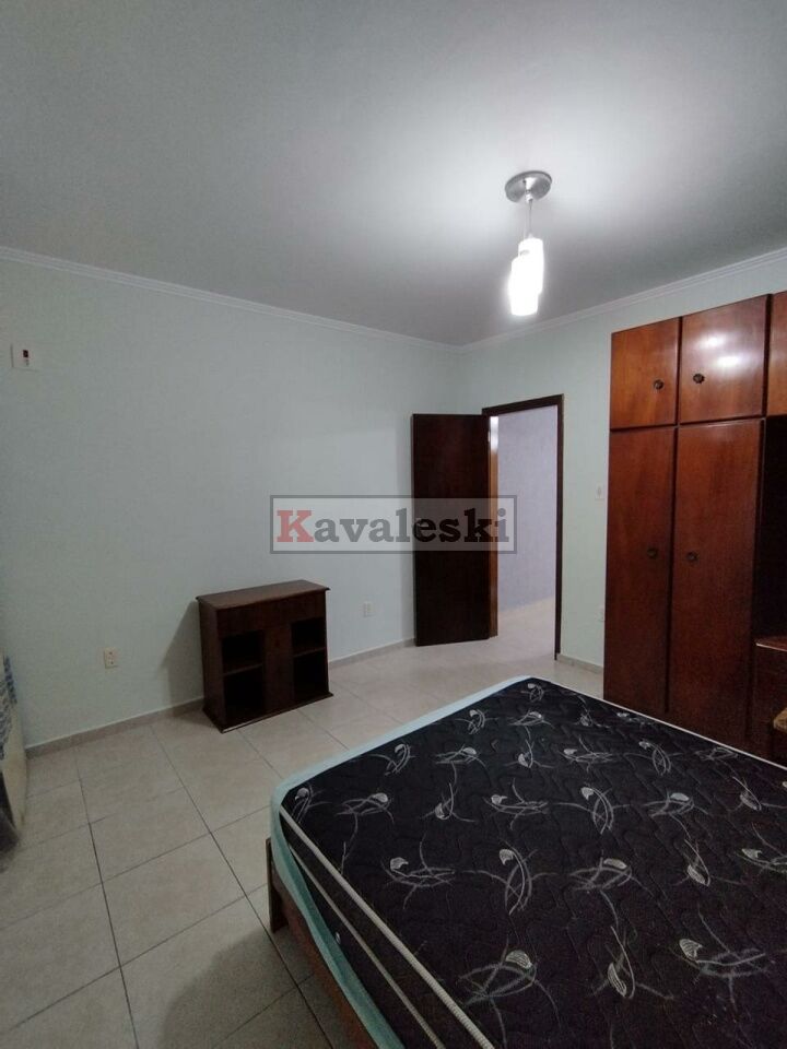 Sobrado para Locação - VILA LIVIERO