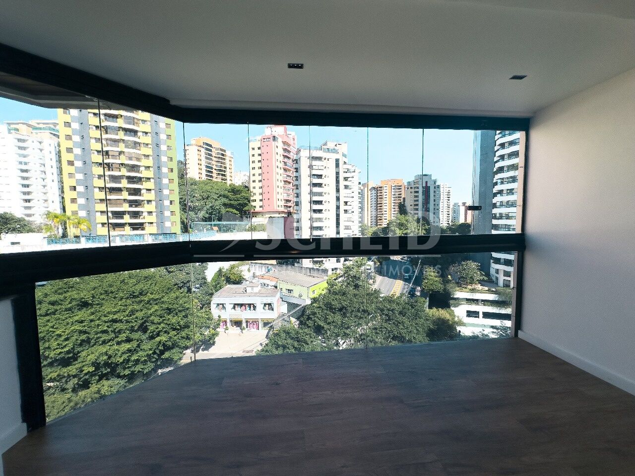 Foto 24