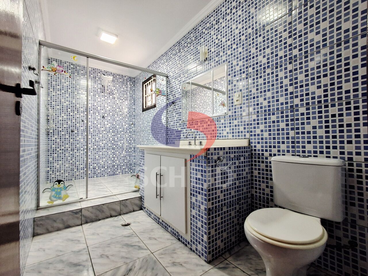 Banheiro Social entre os quart