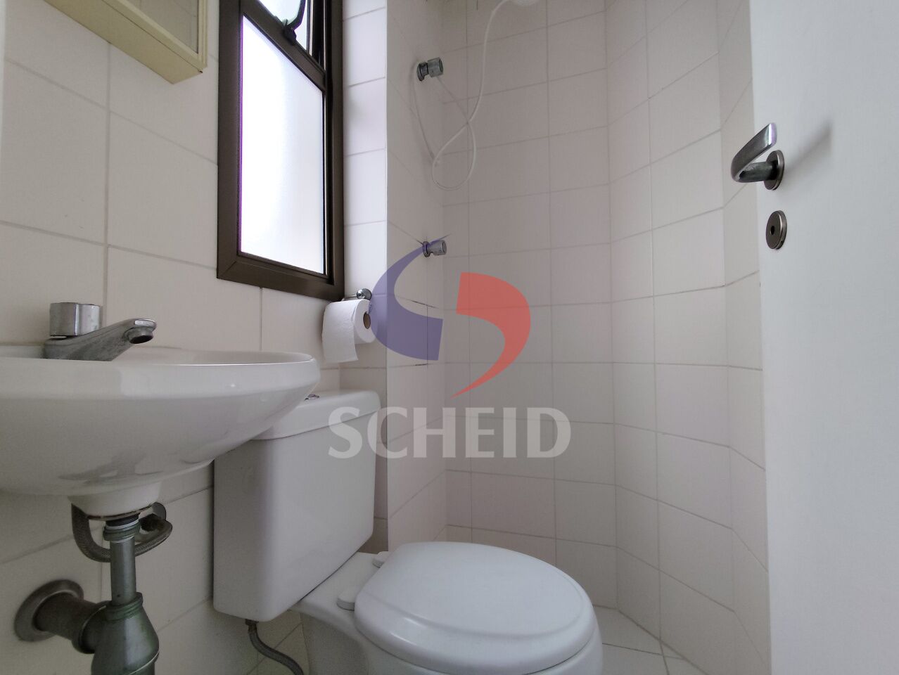 Banheiro de Serviço