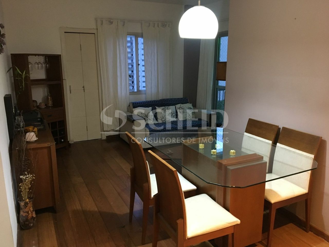 Foto 1