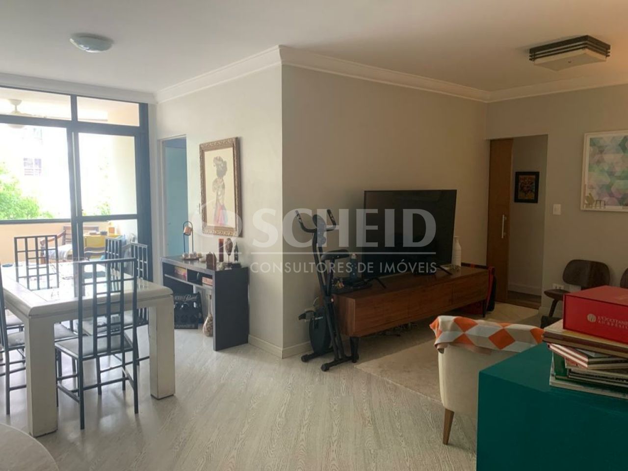 Foto 1