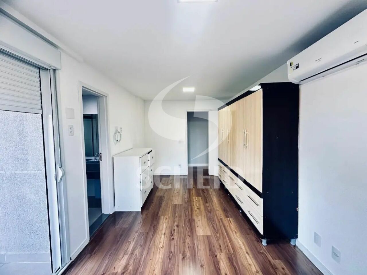 Foto 24