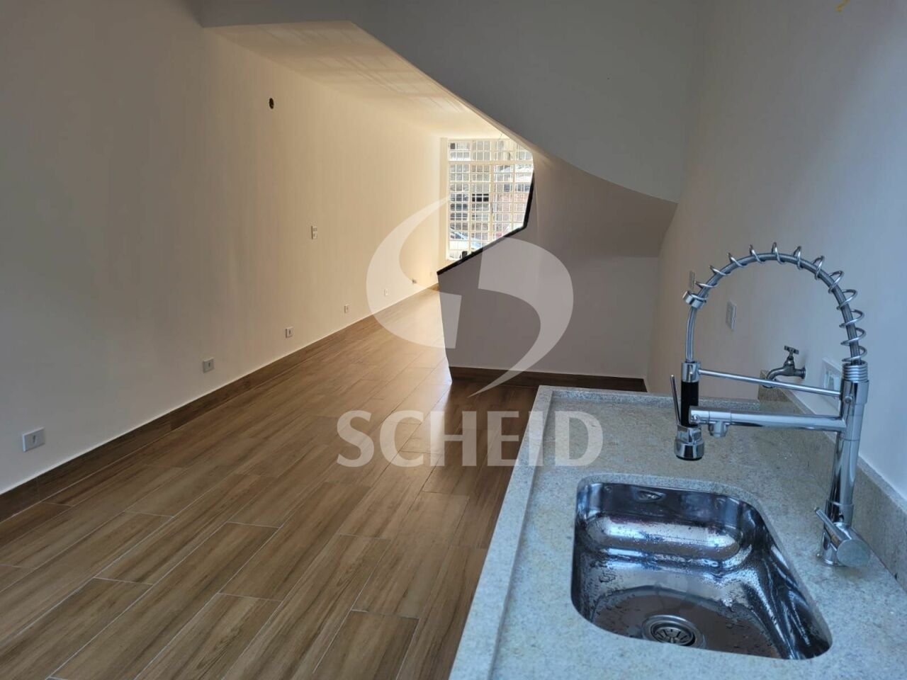 Foto 24