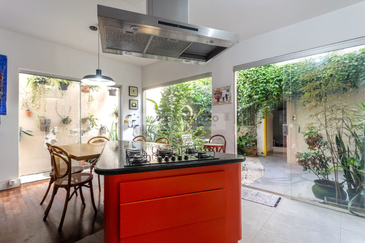 Casa Campo Belo 3 dormitorios 5 banheiros 2 vagas na garagem