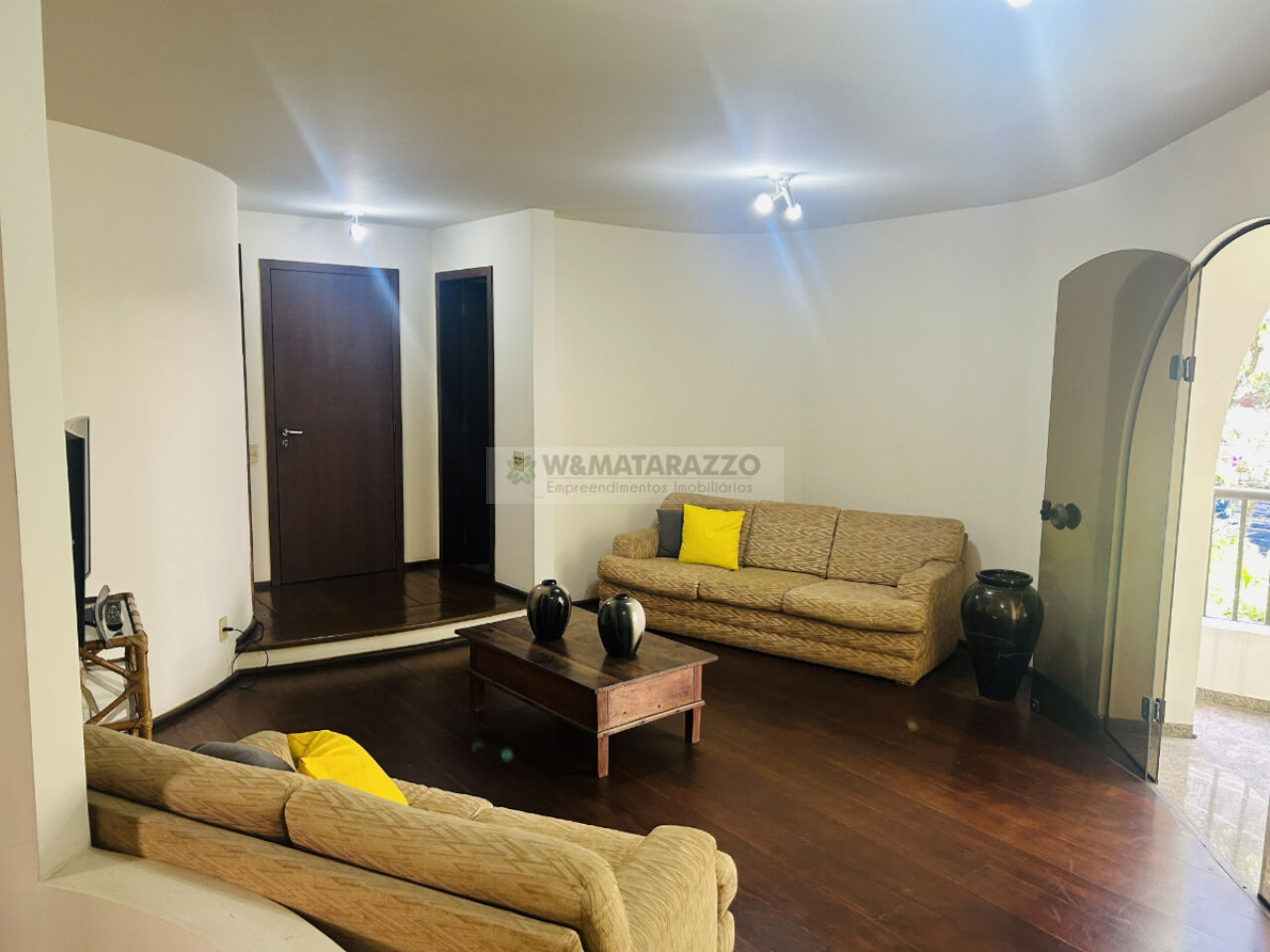 Apartamento Indianópolis 4 dormitorios 5 banheiros 2 vagas na garagem