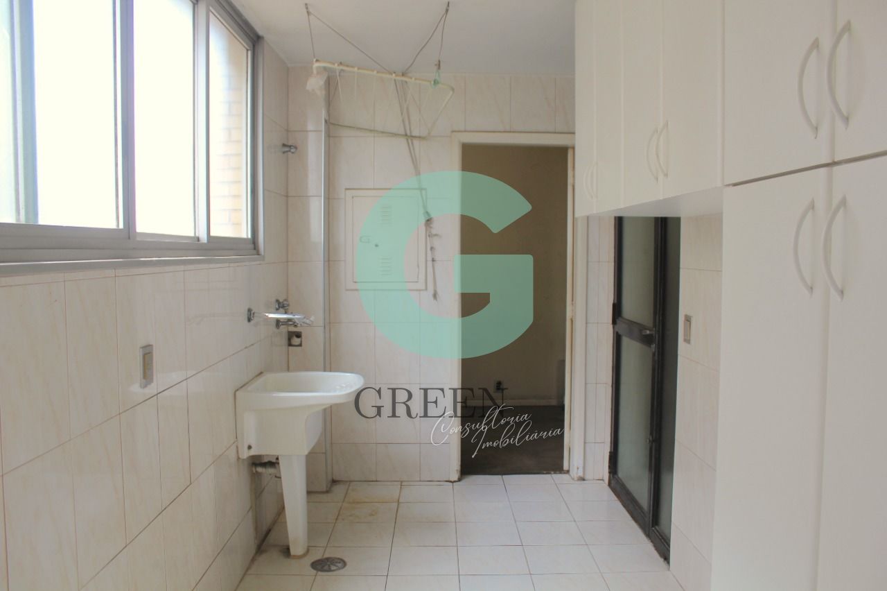 Apartamento para alugar com 2 quartos, 203m² - Foto 44
