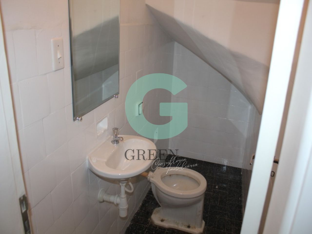 Casa para alugar com 2 quartos, 95m² - Foto 4