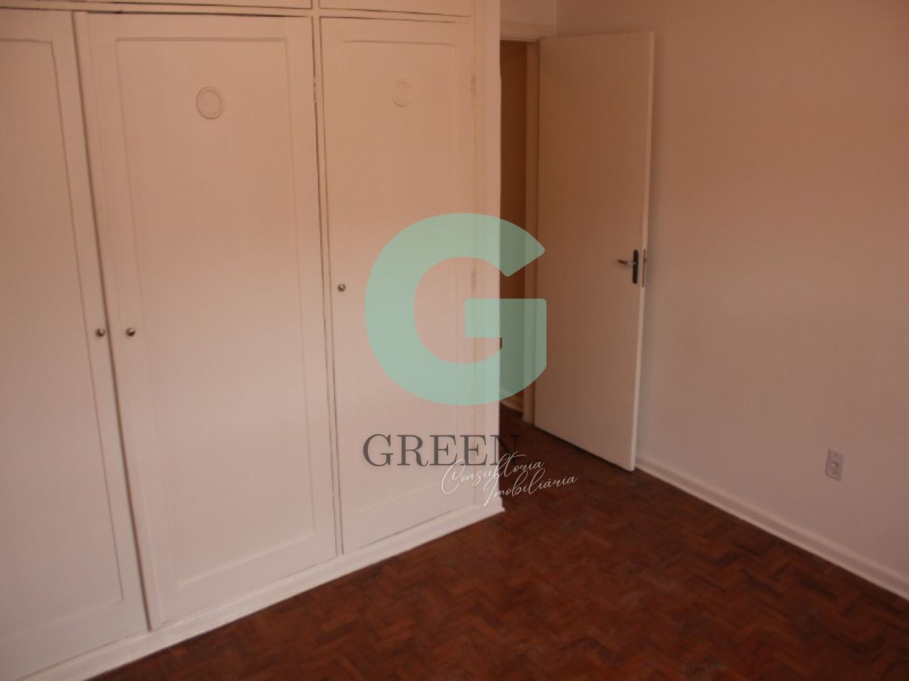 Casa para alugar com 2 quartos, 95m² - Foto 11