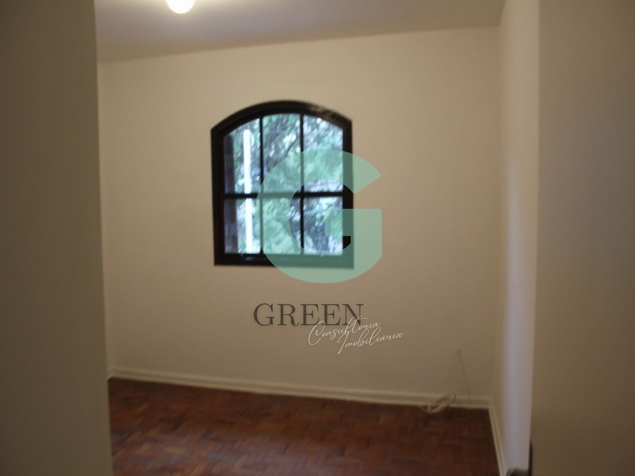 Casa para alugar com 2 quartos, 95m² - Foto 17