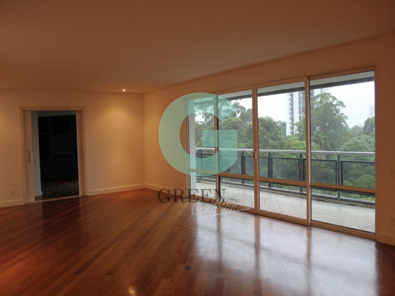 Apartamento, 3 quartos, 338 m² - Foto 2