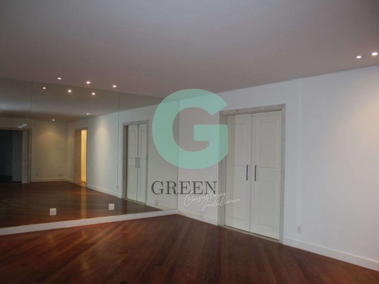 Apartamento, 3 quartos, 338 m² - Foto 3