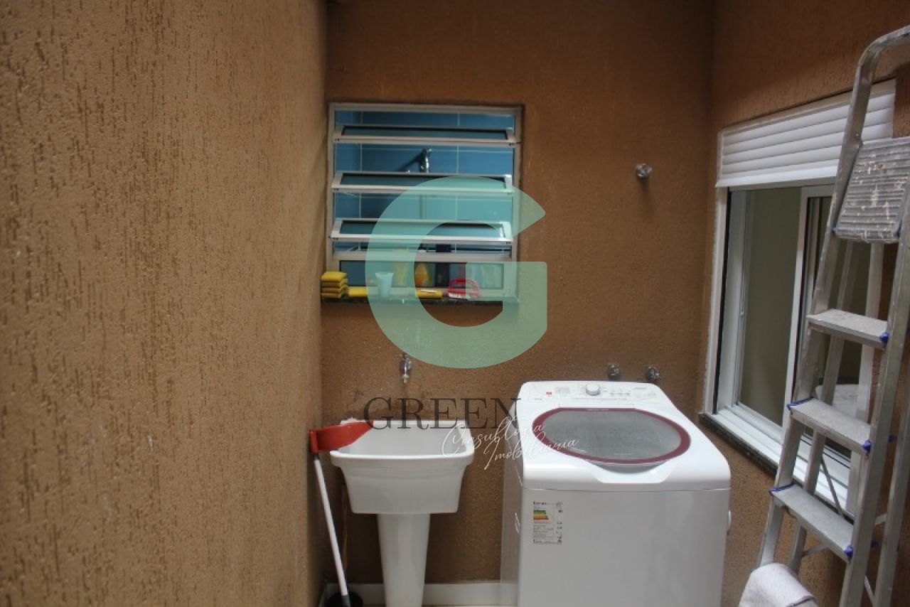 Casa à venda com 3 quartos, 106m² - Foto 4