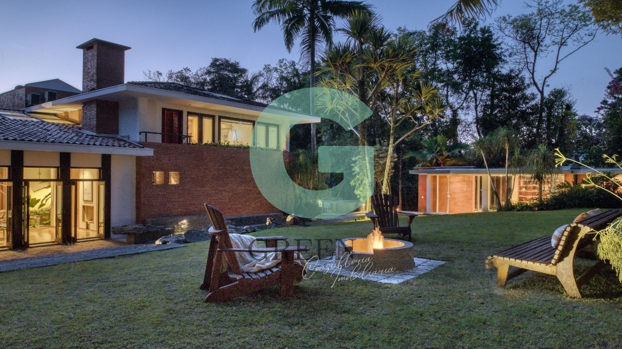 Casa de Condomínio à venda com 5 quartos, 1300m² - Foto 2