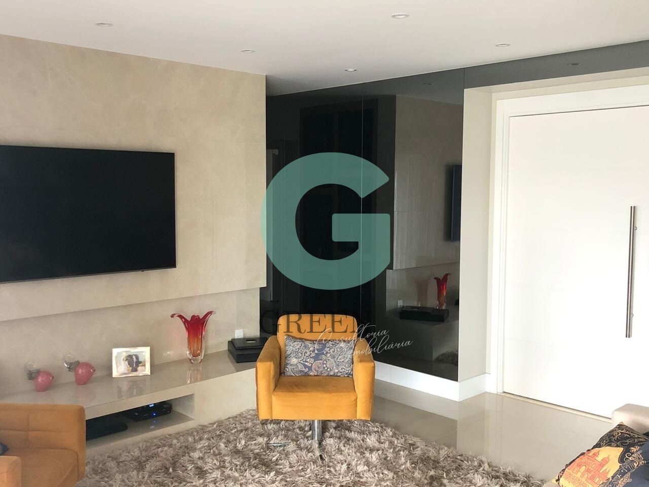 Apartamento à venda com 3 quartos, 189m² - Foto 3
