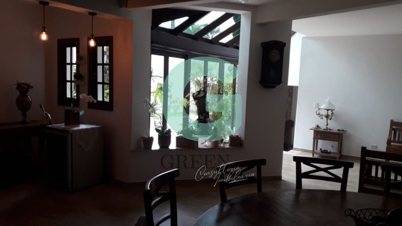 Casa à venda e aluguel com 5 quartos, 490m² - Foto 14