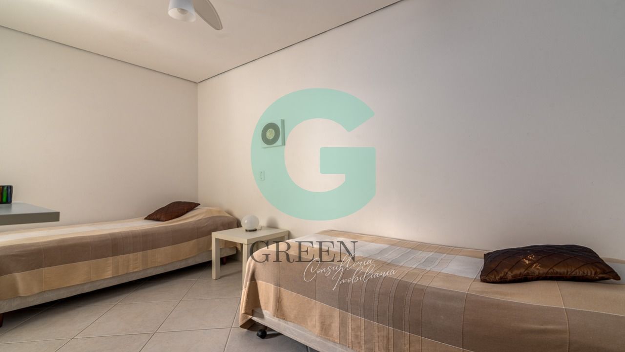 Casa, 10 quartos, 1411 m² - Foto 32