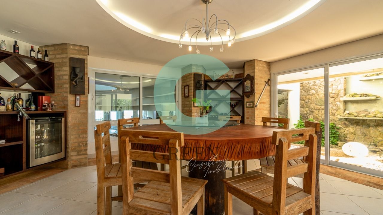 Casa, 10 quartos, 1411 m² - Foto 42