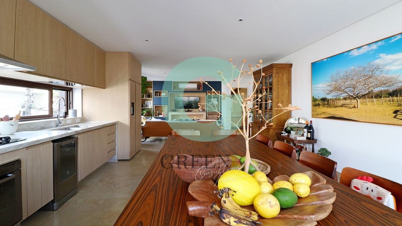 Casa de Vila à venda com 3 quartos, 270m² - Foto 6