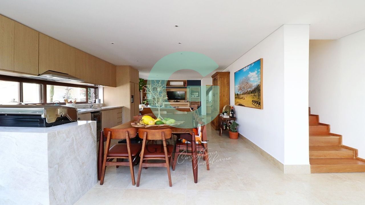 Casa de Vila à venda com 3 quartos, 270m² - Foto 7