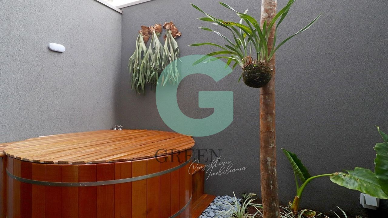 Casa de Vila à venda com 3 quartos, 270m² - Foto 25
