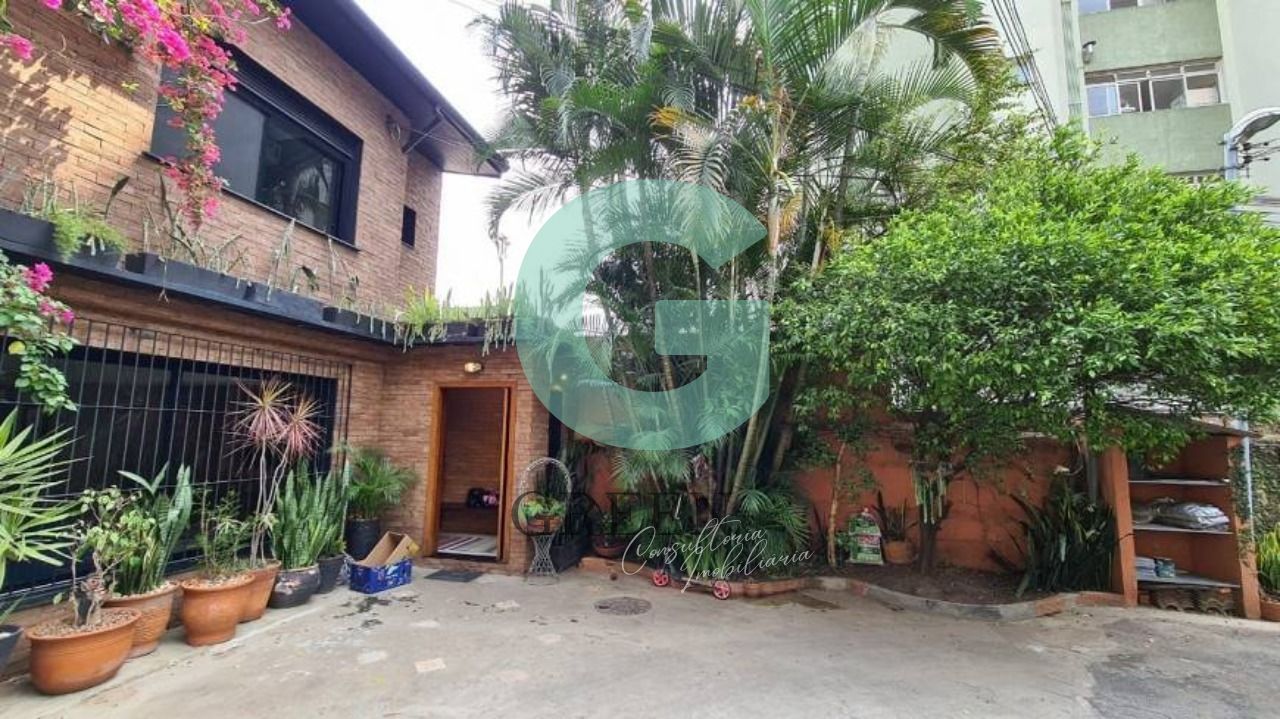 Casa de Vila à venda com 3 quartos, 200m² - Foto 9