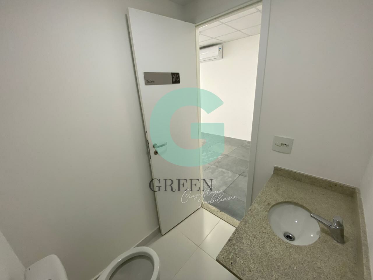 Casa Comercial à venda e aluguel, 40m² - Foto 14