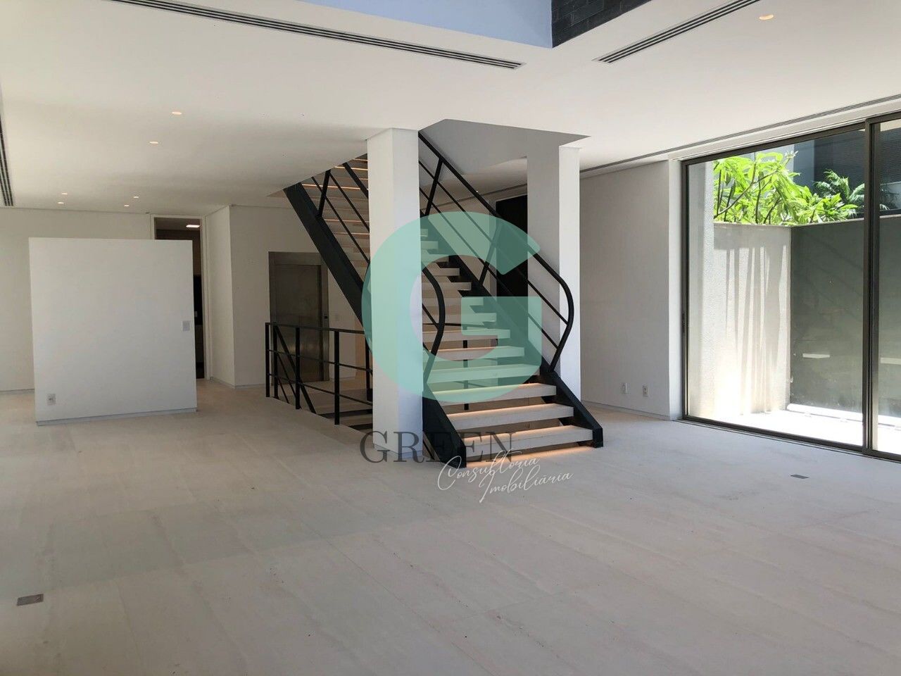 Casa de Condomínio à venda e aluguel com 4 quartos, 637m² - Foto 7