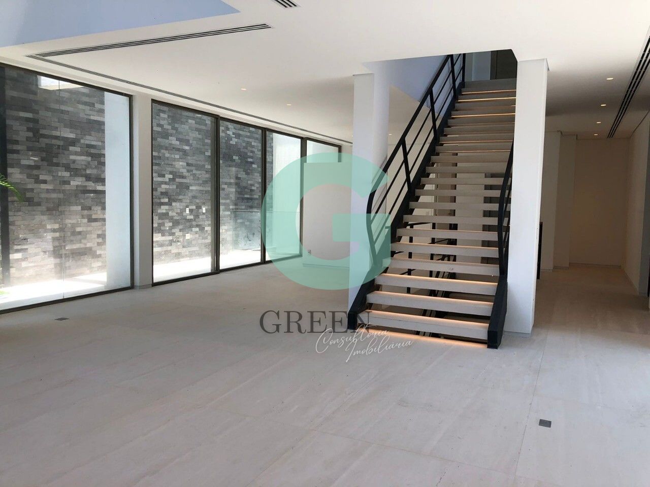Casa de Condomínio à venda e aluguel com 4 quartos, 637m² - Foto 8