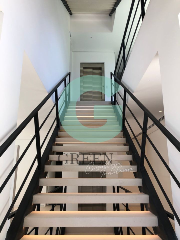 Casa de Condomínio à venda e aluguel com 4 quartos, 637m² - Foto 33