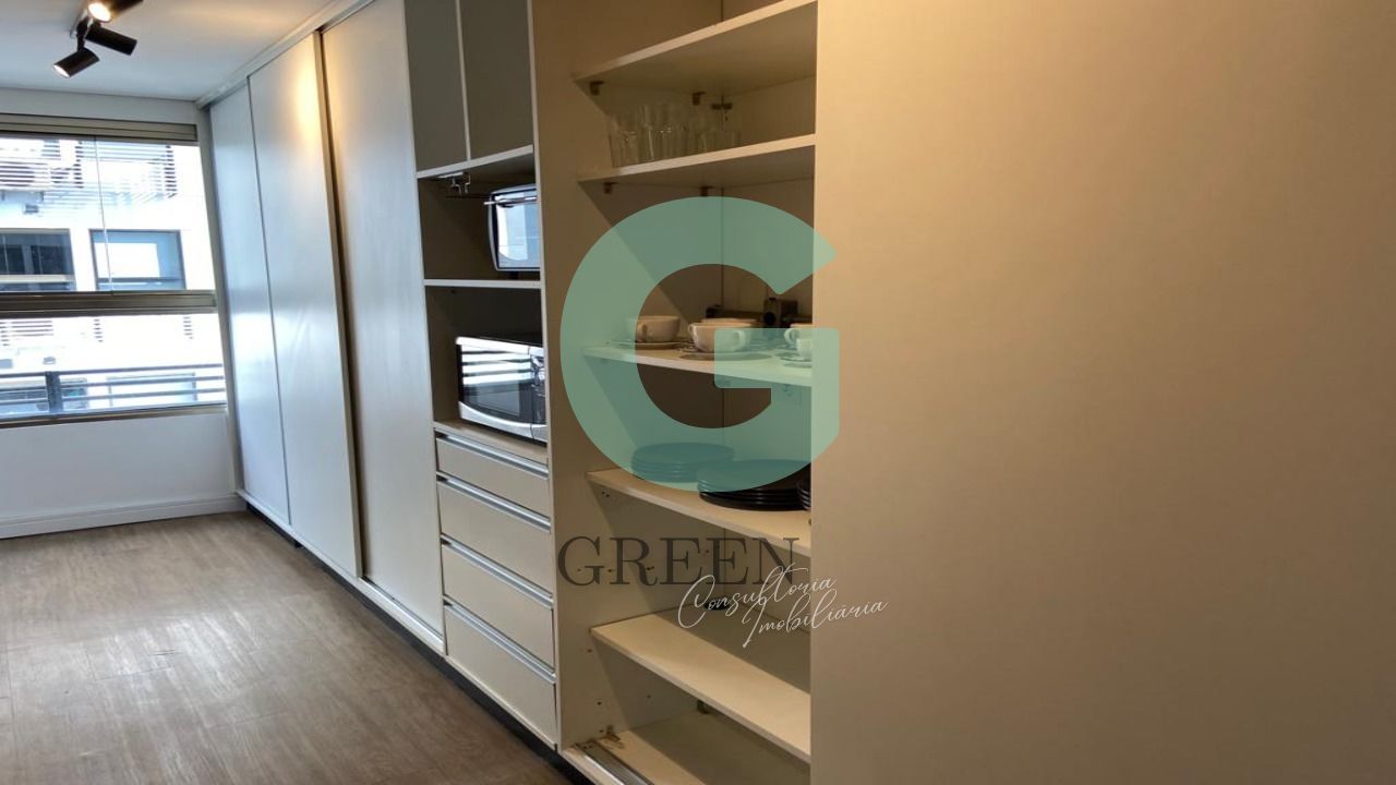 Apartamento à venda e aluguel com 2 quartos, 70m² - Foto 10