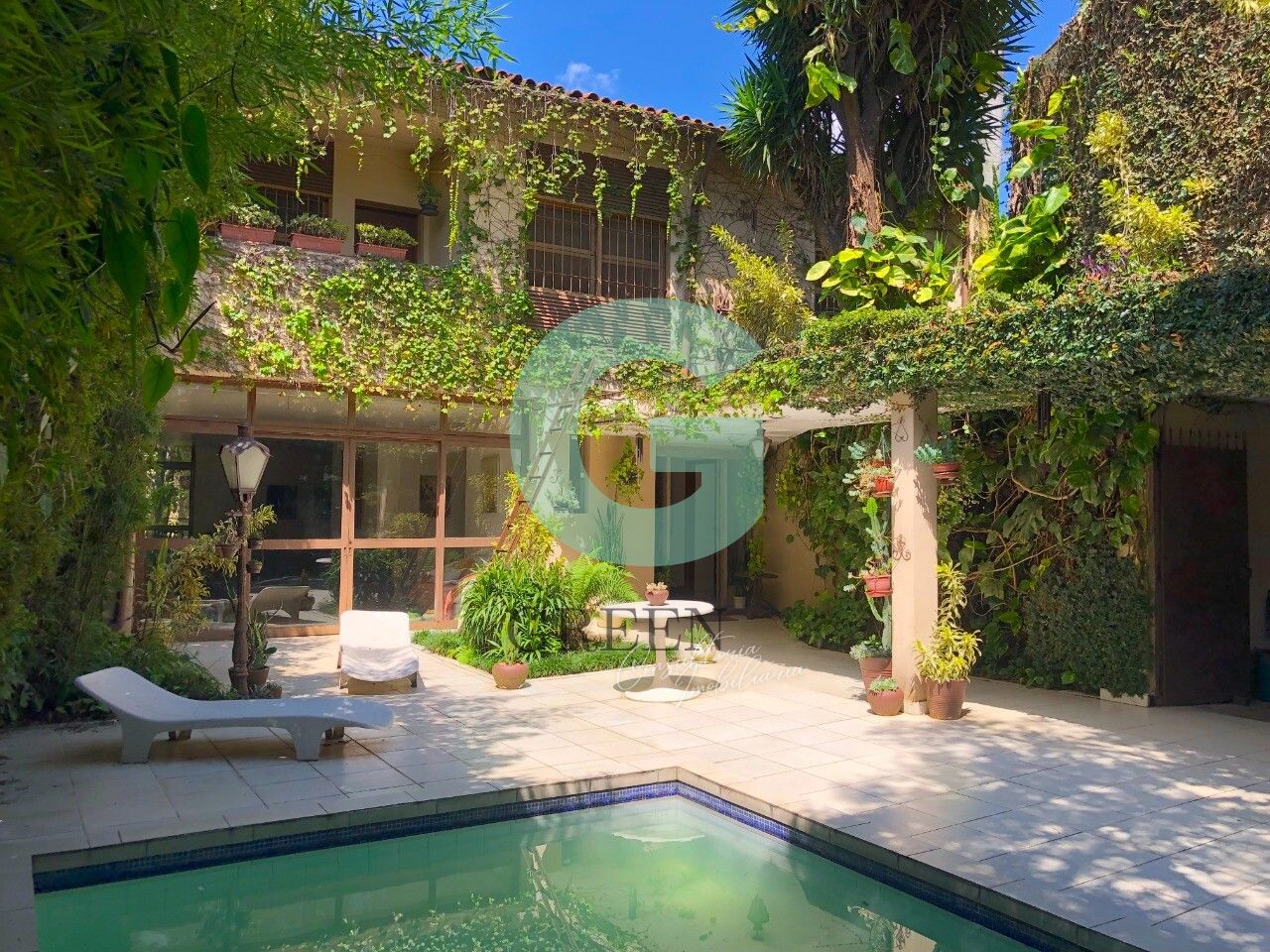 Casa, 5 quartos, 440 m² - Foto 1