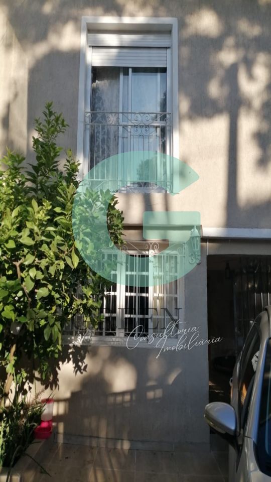 Casa, 4 quartos, 210 m² - Foto 1