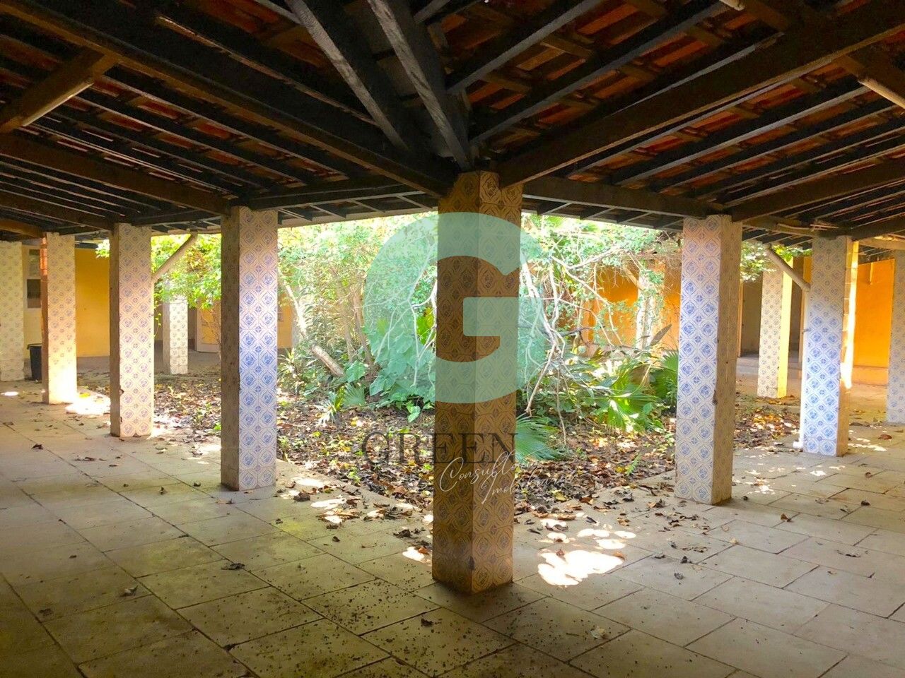 Casa Comercial à venda e aluguel, 550m² - Foto 1
