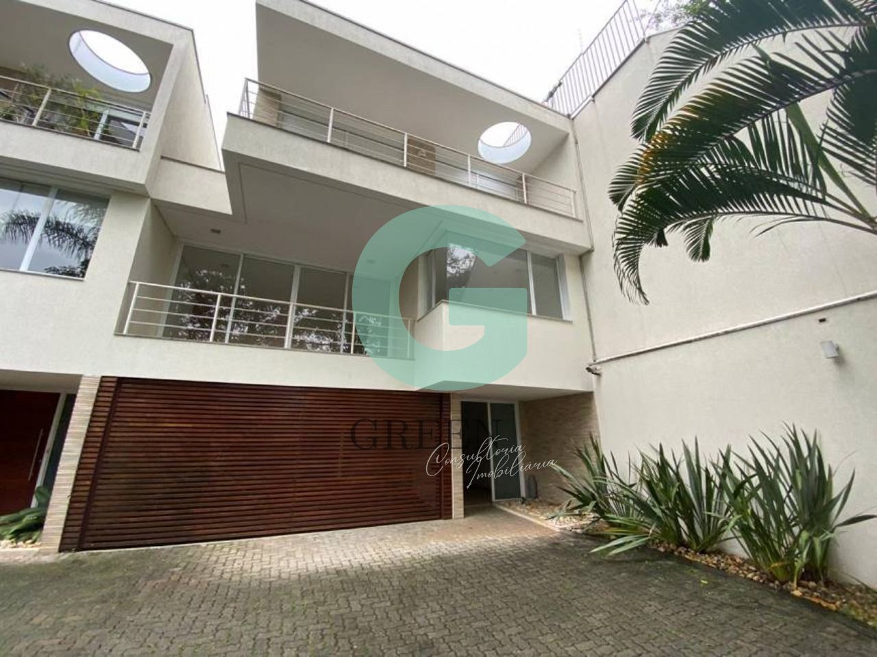 Casa de Condomínio à venda e aluguel com 4 quartos, 424m² - Foto 2
