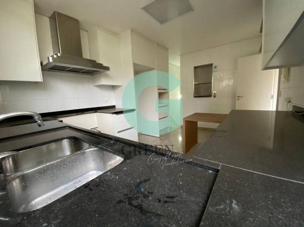 Casa de Condomínio à venda e aluguel com 4 quartos, 424m² - Foto 41