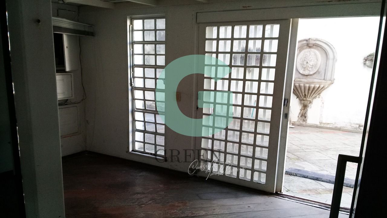 Casa Comercial à venda e aluguel, 300m² - Foto 3